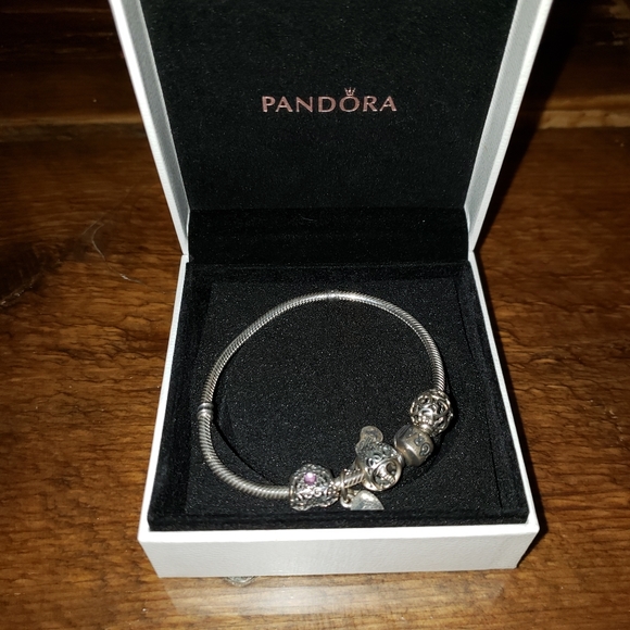 Pandora bracelet with 4 charms - Picture 1 of 2